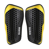 Футбольные щитки Sura