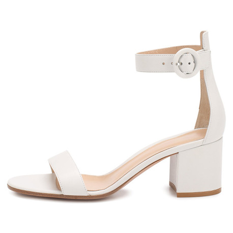 Босоножки женские-1